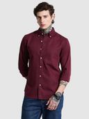 Maroon color option, Currently selected