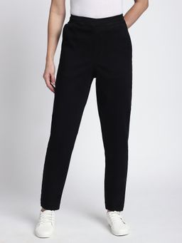 R&B - Black Women Solid Tapered Fit Jeans