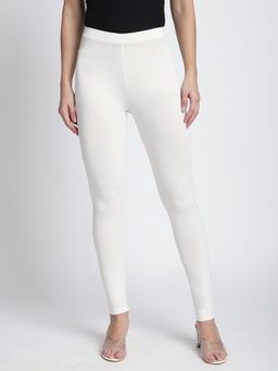R&B - Women Ivory Solid Skinny Leggings