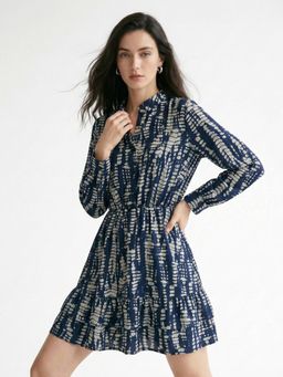 Outzidr - Women Blue Full Sleeves Printed Dress