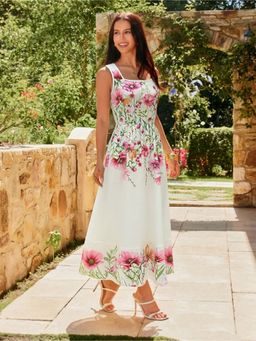 Outzidr - Women White Floral Printed Square Neck Dress