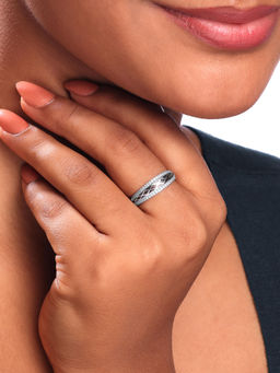 Mia by Tanishq - Shimmer Crush Ring