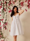 White color option, Currently selected