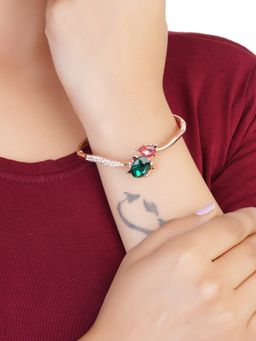 Estele - Rose Gold Plated Gorgeous Bracelet with Crystals for Women