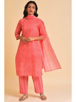 W - Light Red Printed Kurta, Pants & Dupatta Co-Ord (Set of 3)