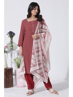 W - Red Printed Mirror Work Straight Kurta, Salwar With Dupatta (Set of 3)