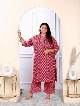 Doriyaan - Womens Plus Size Floral Printed Charming Pink Straight Kurta with Palazzo (Set of 2)