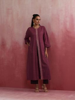trueBrowns - Mauve Cotton Dobby Front Slit Kurta with Pant (Set of 2)