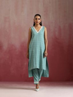 trueBrowns - Aqua Blue Cotton Dobby High Low Kurta with Pant (Set of 2)