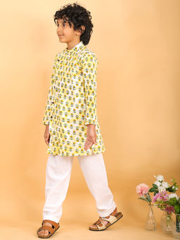 Kinder Kids - Floral Printed Kurta and Pyjama- Yellow