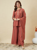 Maroon color option, Currently selected