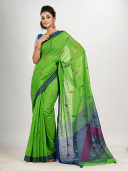 Angoshobha - Green Cotton Blend Motive with Blue Pallu Jamdani Saree with Unstitched Blouse