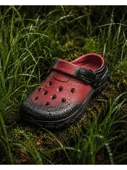 Bewakoof - Men Red Shadow Spray-Painted Lightweight and Comfy Clogs