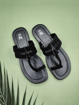 The Madras Trunk - Knox Sandals In Black
