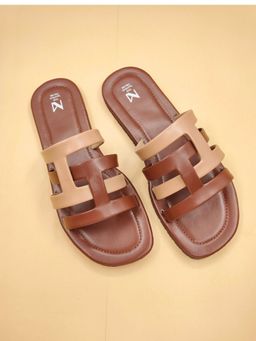 The Madras Trunk - Terra Sandals In Tan
