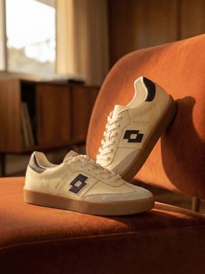 Buy LOTTO Brassil Select Og Yellow Sneakers For Men - Image 1