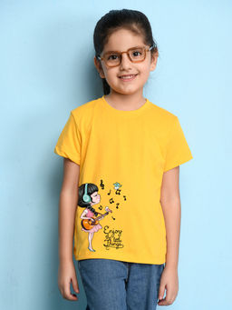 Nusyl - Yellow Printed Regular Fit T-Shirt