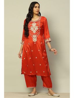 Rangriti - Women Red Embroidered Viscose Straight Fit Kurta