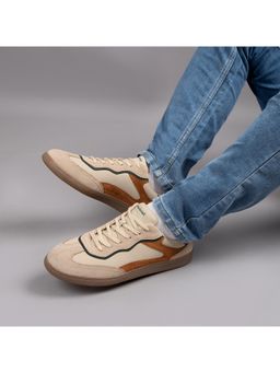 DREWKNOT - Men Stridez Beige Sneakers