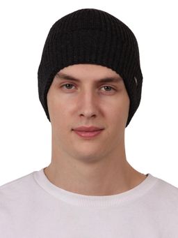 Calvadoss - Men Self Design Black Beanie
