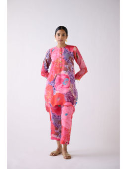 Basanti Kapde aur Koffee - Pink Muslin Printed Co-Ord (Set of 2)