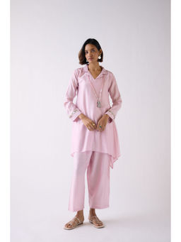 Basanti Kapde aur Koffee - Pink Cotton Silk Co-Ord With Mala (Set of 3)