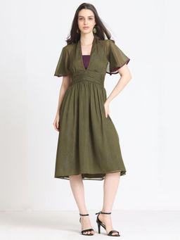 SHAYE - Green V-Neck Solid Short Flared Sleeves Party Dress