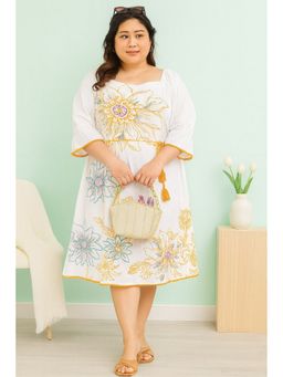 CURVES BY TULSATTVA - Women White Cotton Floral A-Line Square Neck Dress