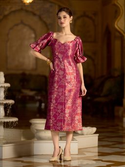 PURVAJA - Women Pink Midi Puff Sleeve Sweetheart Floral Dress