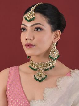 Designbox - Green Regal Kundan Beads Choker Adorned Jewellery Set