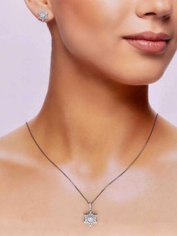 Kai Jewel - 925 Sterling Silver Snowflake Pendant Necklace Set