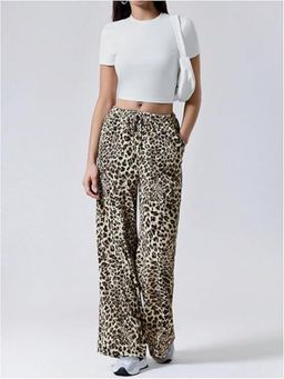 Outzidr - Cream Baggy Fit Animal Printed Pant