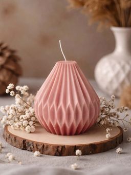 Aarvi Decor - Pink Aromatic Geometric Candle