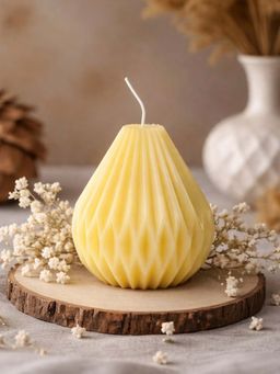 Aarvi Decor - Yellow Aromatic Geometric Candle