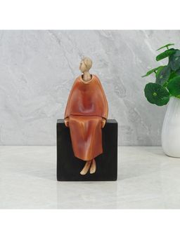 HomeTown - Alpine Polyresin Man Sitting On Bench 20 Cm Brown