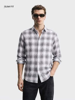 The Indian Garage Co - Men Black Cotton Slim Fit Shirt