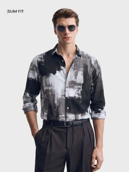 The Indian Garage Co - Men Black Cotton Slim Fit Shirt