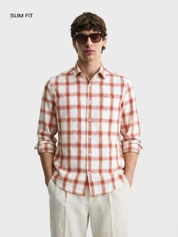 The Indian Garage Co - Men Red Cotton Blend Slim Fit Shirt