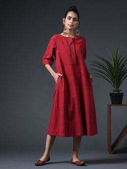 Vasstram - Scoop Placket Dress Red