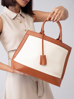 Twenty Dresses by Nykaa Fashion - Keep It Basic Hand Bag