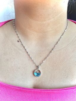 ISHKAARA - Silver Dolphin Ocean Pendant Necklace
