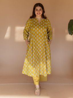 The Indian Ethnic Co. - Malika Yellow Bagru Cotton Kali Kurta