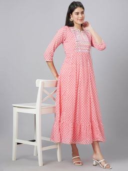 Globus - Women Pink Checked Round Neck Fit and Flare Maxi Dress