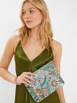 Accessorize London - Women's Green Hand Beaded Daisy Wristlet Clutch