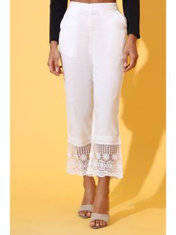 Elleven - Women White Solid Pure Cotton Schiffli Embroidered Pant