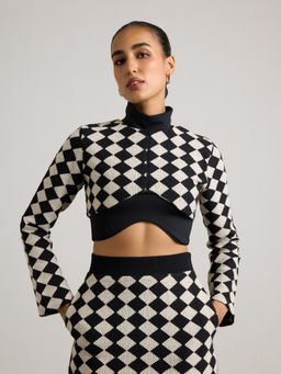 Muvazo - Black Loomed Layer Crochet Crop Top