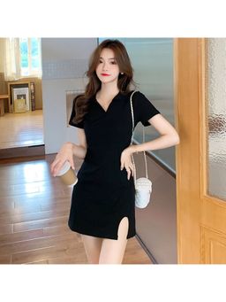 Outzidr - Black Solid Side Slit Straight Party Mini Dress