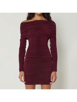 Outzidr - Burgundy Off-Shoulder Ruched Party Mini Dress