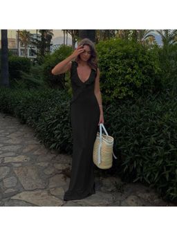 Outzidr - Black Ruffle Neck Vacay Maxi Dress