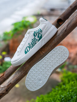 Xtep - White & Green Printed Classic Sneakers for Men